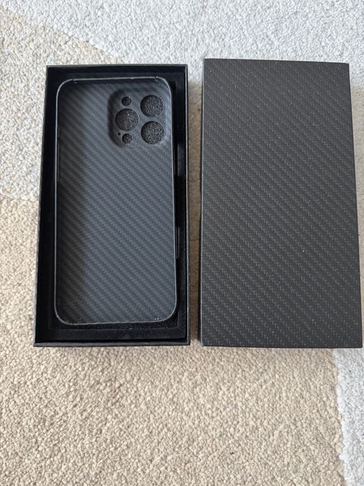 Iphone 16 pro max кейсове цената е за брой