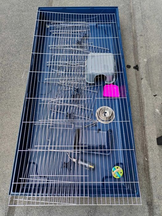 голяма клетка за зайци