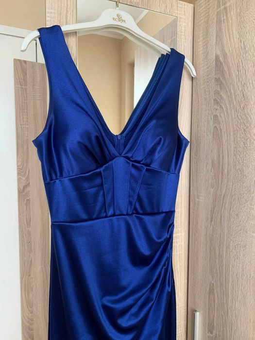 Официална дълга рокля