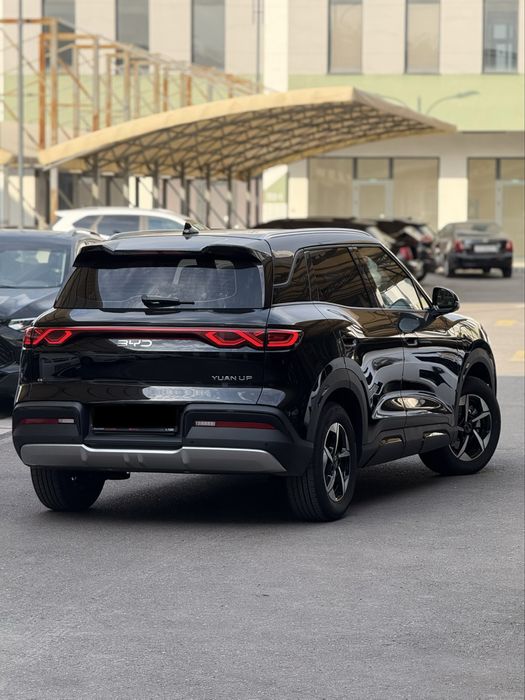 BYD Yuan Up 2025 — 4