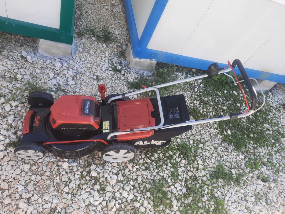 Акумулаторна косачка AL-KO Moweo 46.9Li SP EnergyFlex