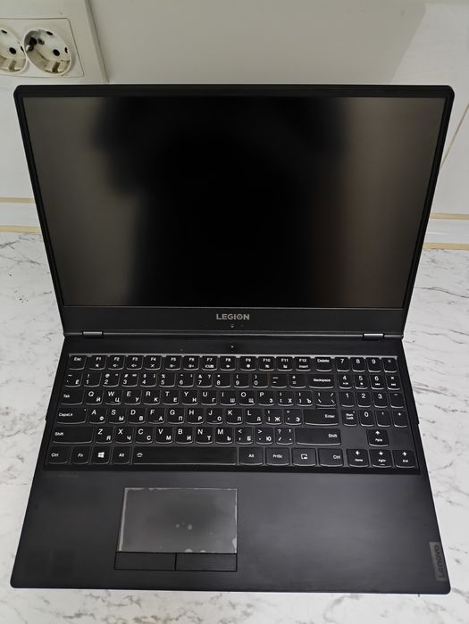 Lenovo Legion i7 / GTX 1650 / 16GB RAM / 512 SSD 1TB HDD