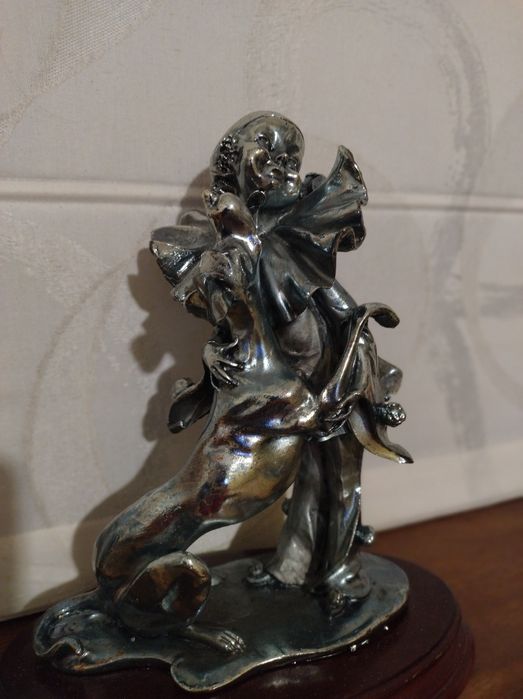 Страхотна статуя на Клоун и куче ръчна,1100 гр. Тежи