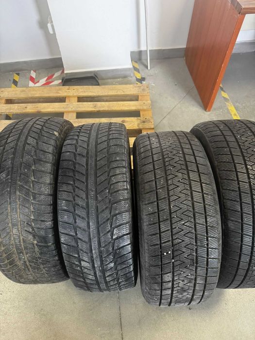 Set 4 jante aliaj originale Porsche Cayenne + anvelope M+S