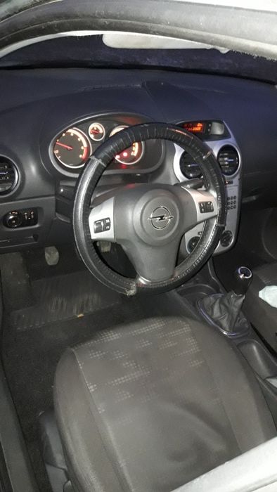 De vanzare Opel Corsa D