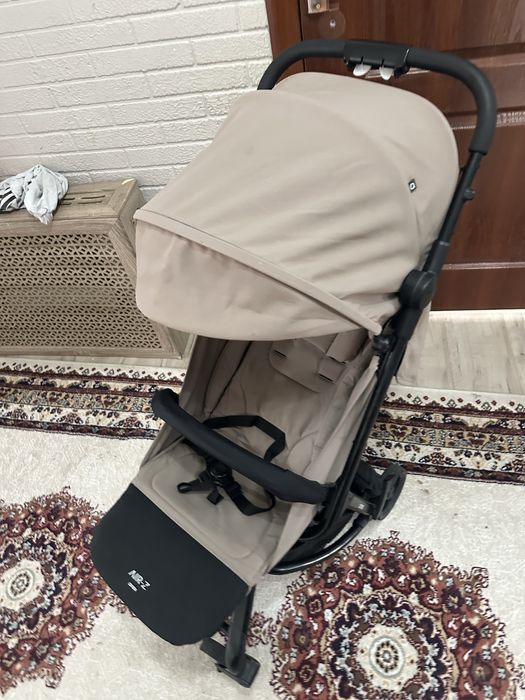Anex Z прогулочная коляска