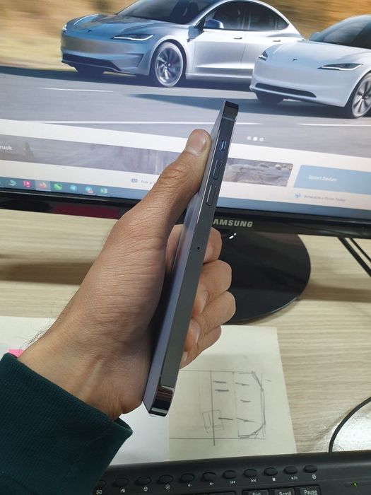 13 Pro Max 256Gb battery 80%