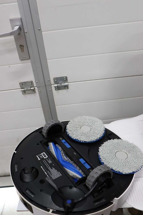 Прахосмукачка робот ECOVACS DEEBOT T30 PRO Omni,Mop11000PA,гореща вода