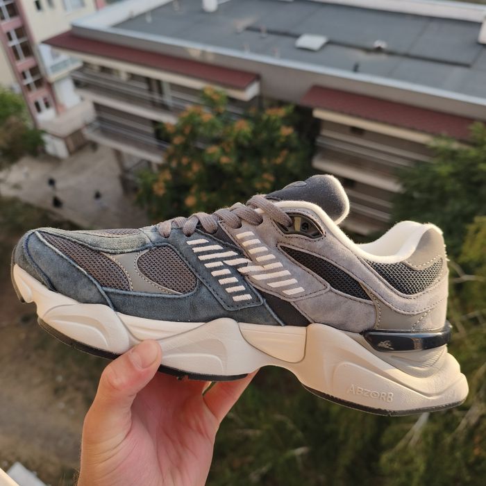 New Balance 9060 Dark Grey 43