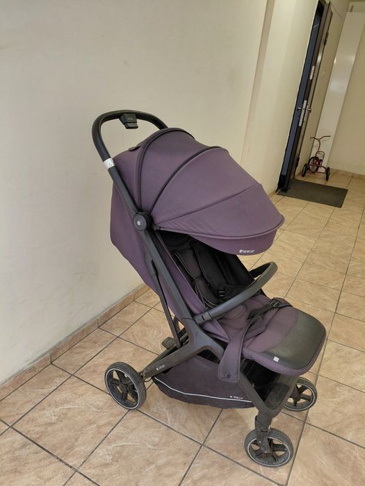 Прогулочная коляска New Lux S1
