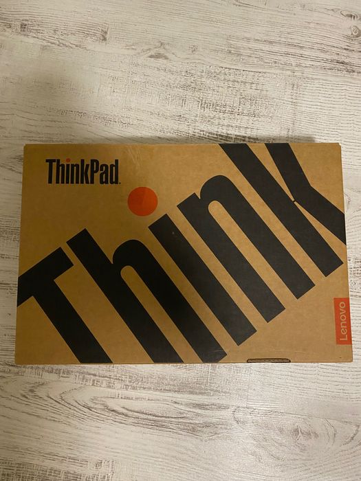 НОВ ! Лаптоп Lenovo ThinkPad E16 G2