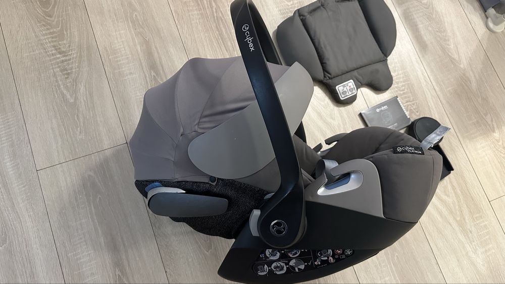 Scoica Cybex Platinum cu adaptori pentru carucior