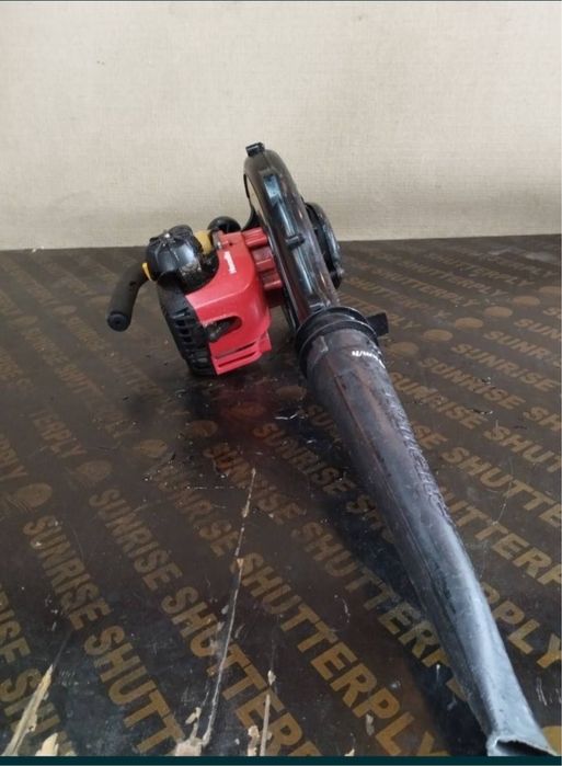 Бензинова духалка щатска мн лека перфектно състояние супер компресия