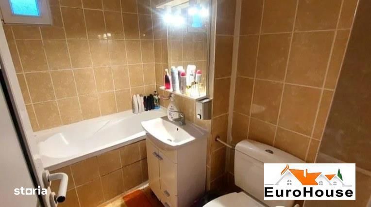 Apartament cu 4 camere de vanzare in Alba Iulia zona Cetate