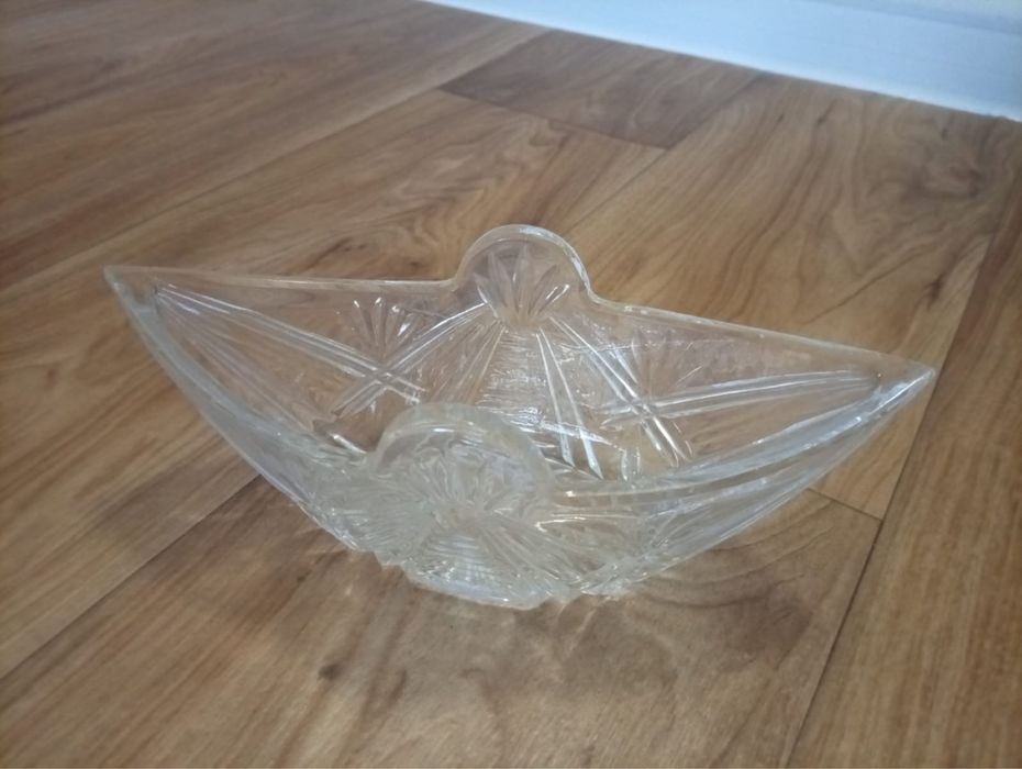 Хрустальные вазы, конфетницы