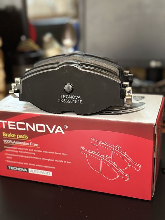 VW Caddy Передние колодки. VW Caddy Oldi kolodkala.