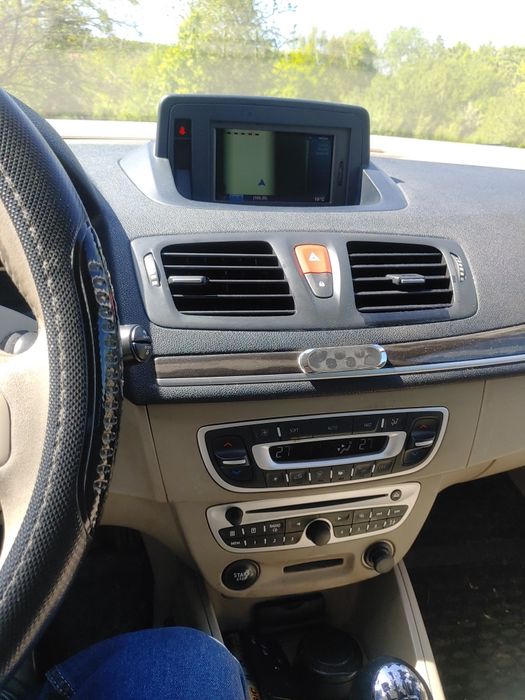 RENAULT Megane 2010 — imagine 5