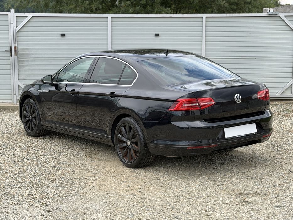 Volkswagen Passat B8  R-Line - 1.4 TSI - 150 CP - Full LED - Navi - Euro 6 -