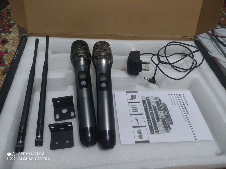 Mikrafon JBL holati zur