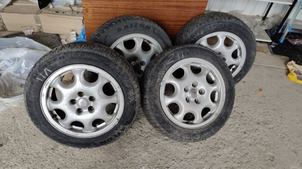 Продам шины 185/60R 15