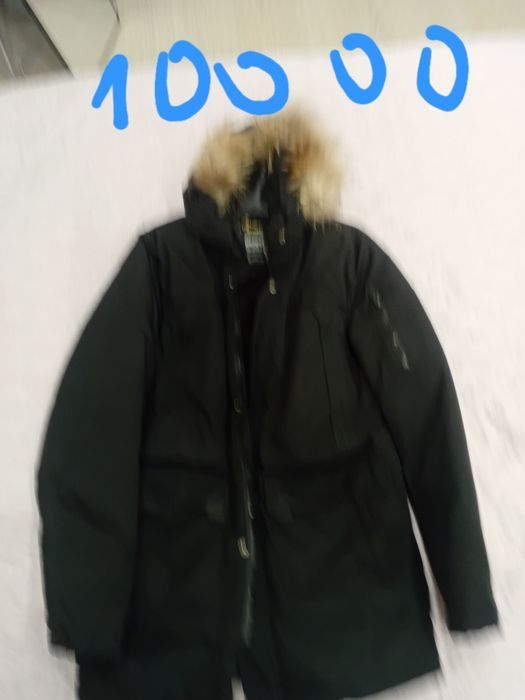 Продам верхнюю одежду