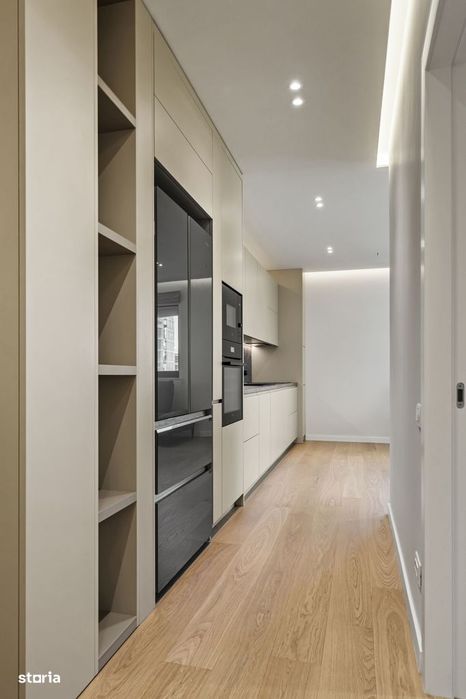 Proprietar,3 camere premium, totul NOU,4 City ,loc de parcare.