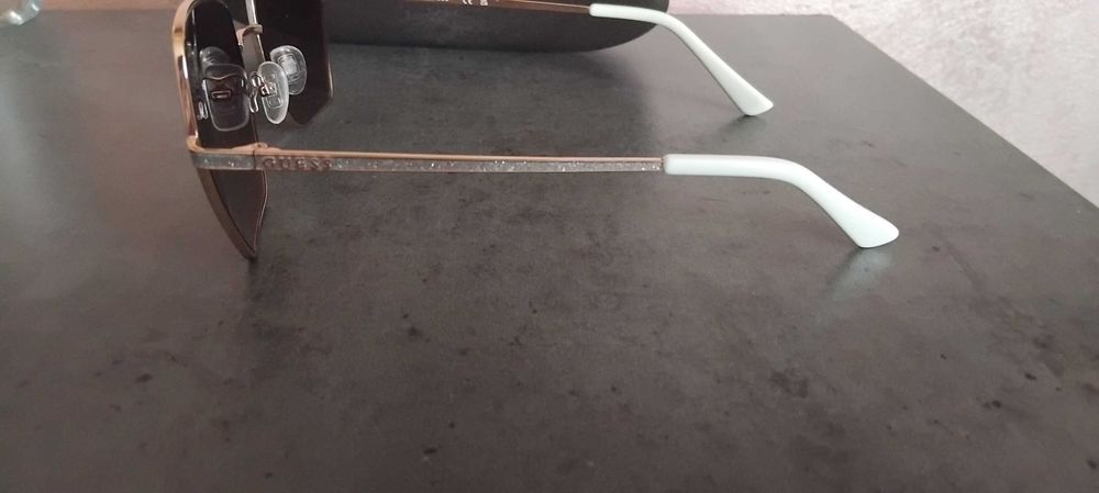 Дамски слънчеви очила