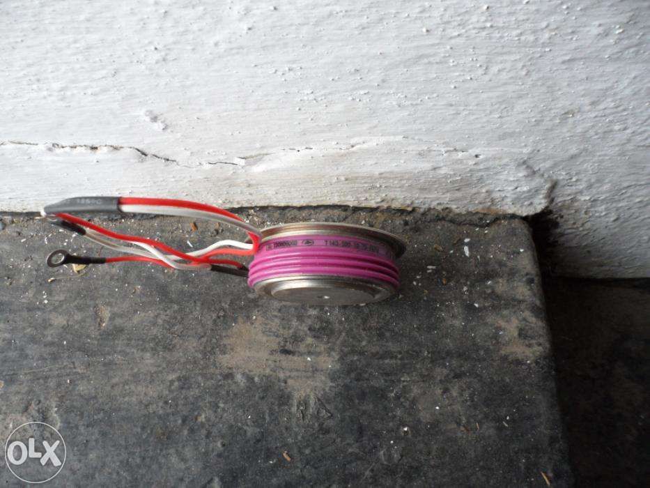 Продам тиристоры Т143-500