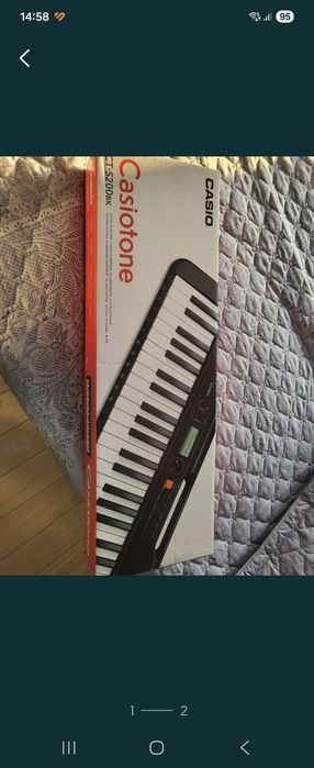 Продам синтезатор Casio