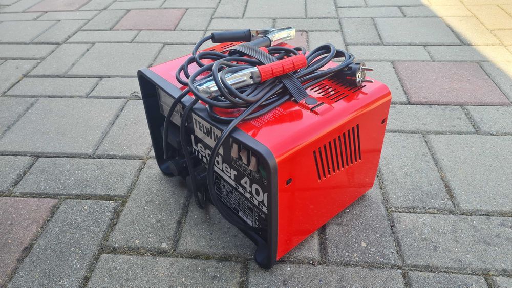 Vand redresor auto profesional/robot pornire Telwin Leader 400 Start, pentru incarcare acumulatori auto, iesire pentru 12/24 V, intrare 230 V, ca nou