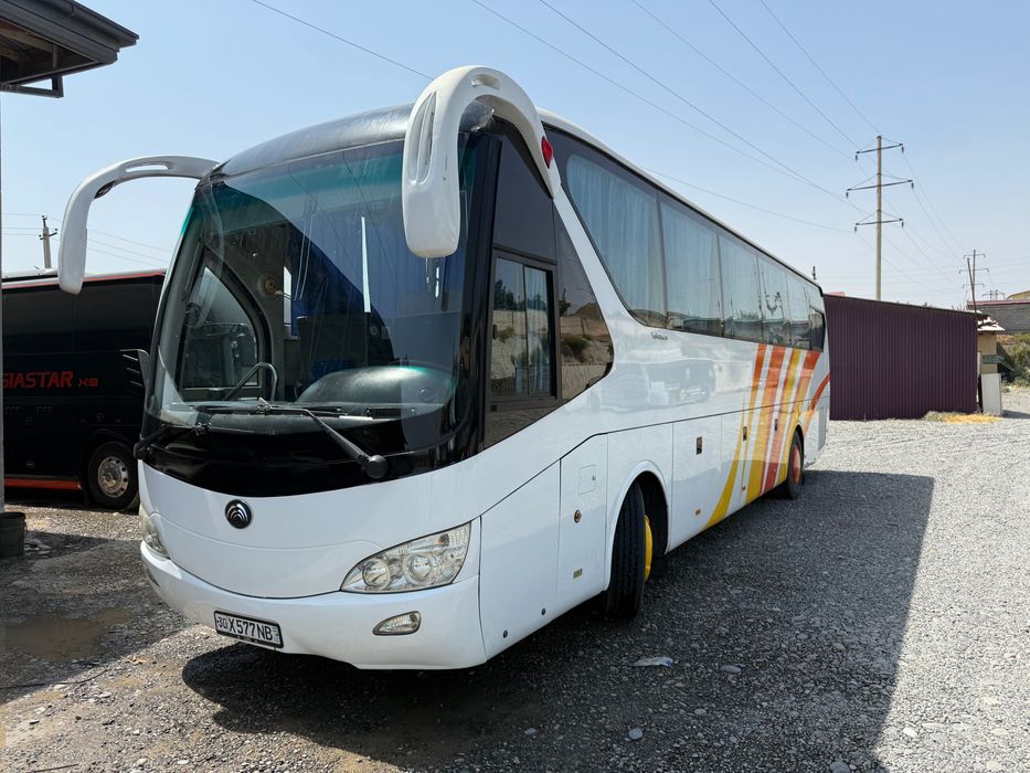 Автобус сотилади