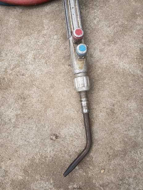 Резак,   маркучи