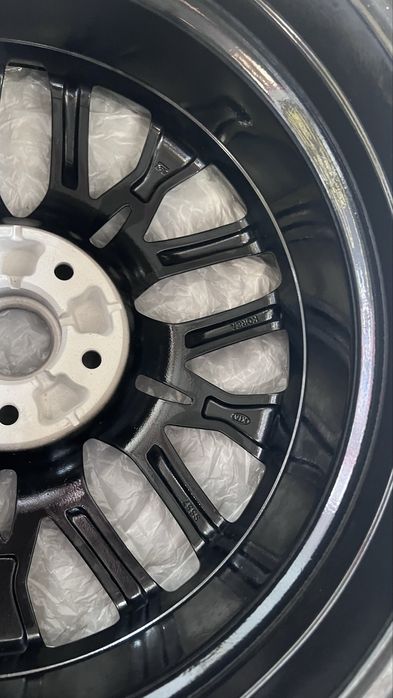 Продам диск от kia k5 1 шт.