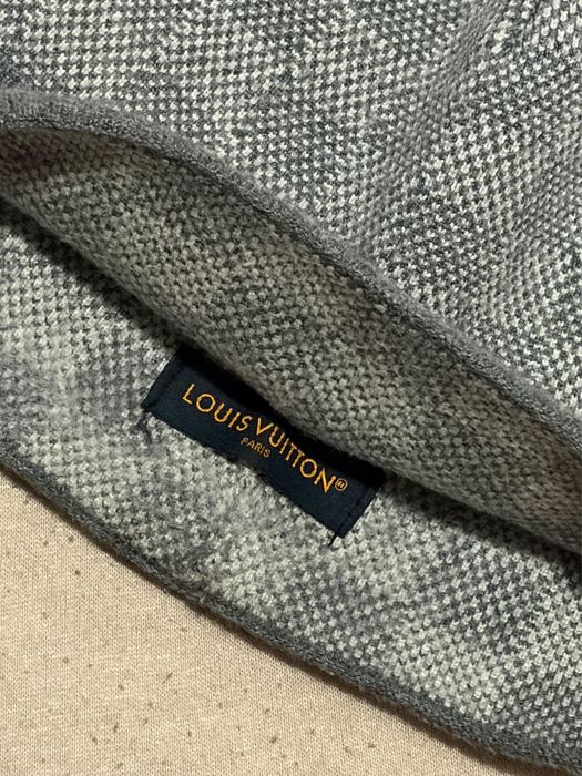 caciula gri model lv