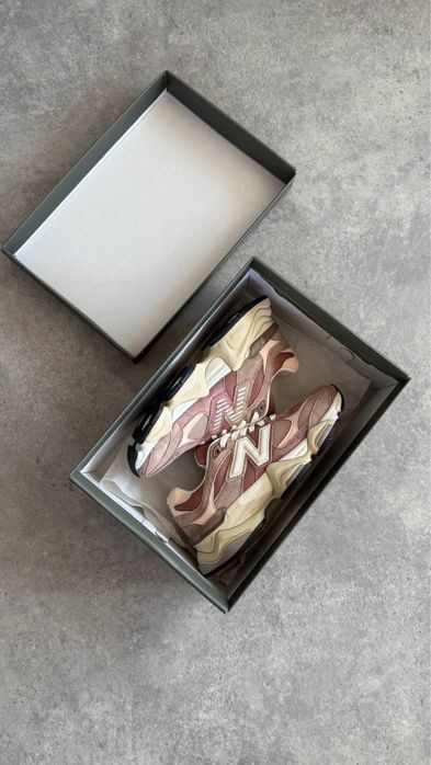 New Balance 9060 “Sparrow Flat Taupe”