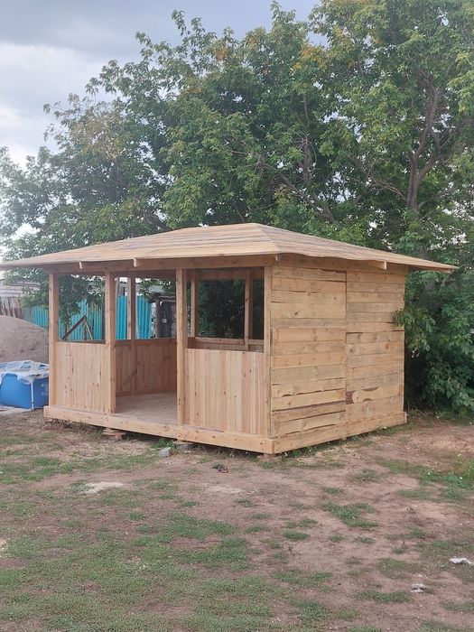 Беседка 3×4. 800тыс. Находится в Софиевке.