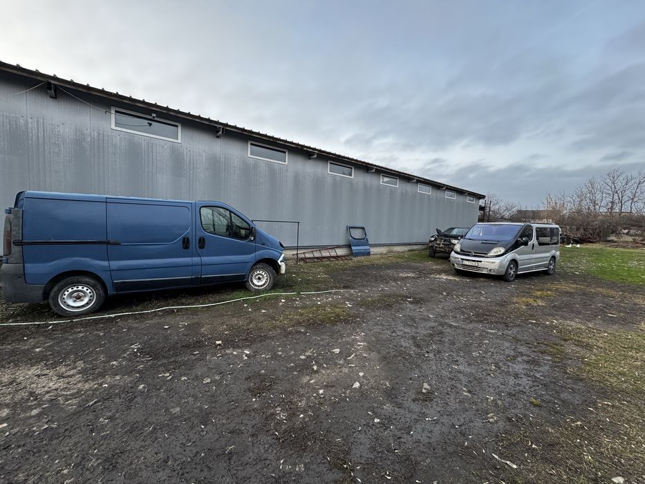 Dezmembrez Si Vand Opel vivaro si Renault trafic 2002-2010