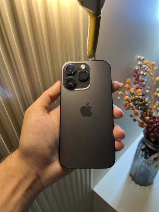 Продам IPhone 14 pro 128gb