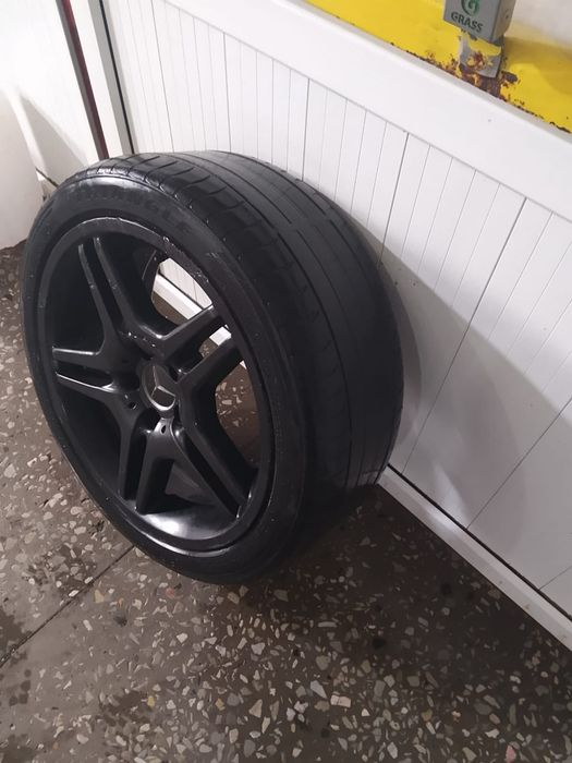 Продам диски с шинами, 18 размер