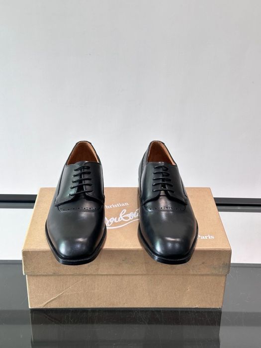 Pantofi Christian Louboutin , calitate premium , pe comanda , noi , 43