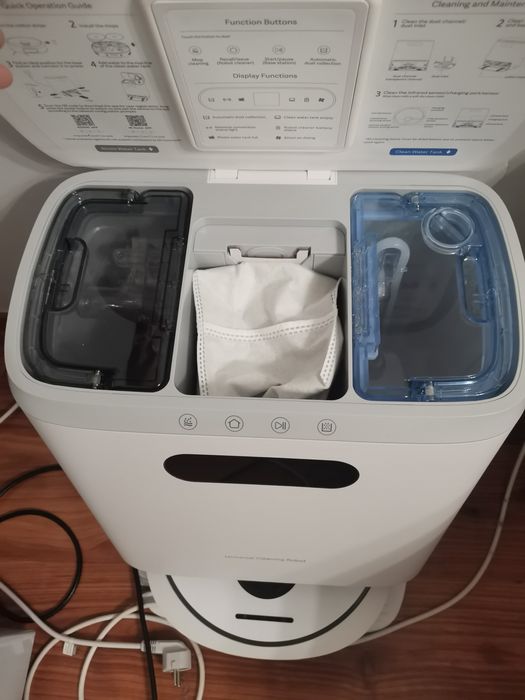 Продам робот пылесос