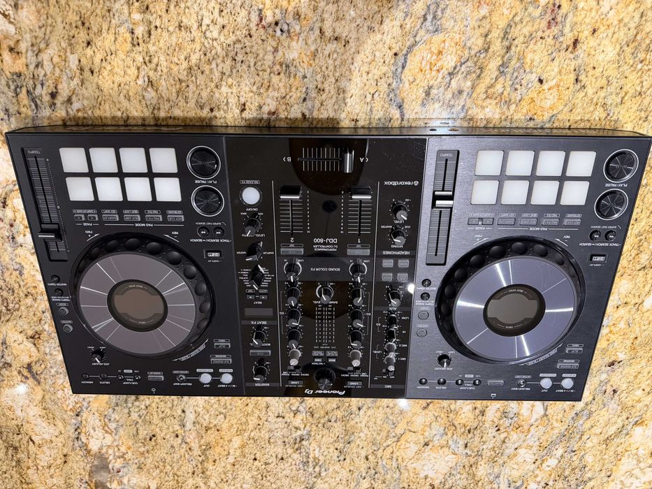 Pioneer DJJ-800 Rekordbox