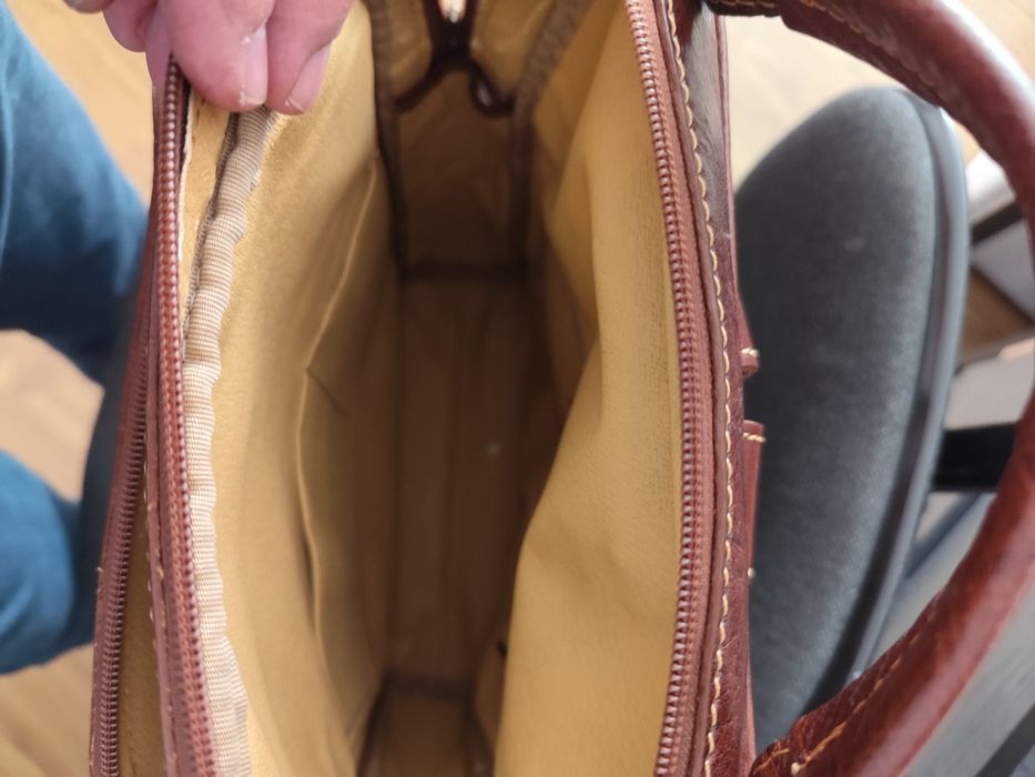 Rucsac piele culoare deosebita