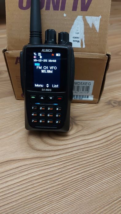 Transceiver Dual Band DMR Alinco DJ--MD5 XEG
