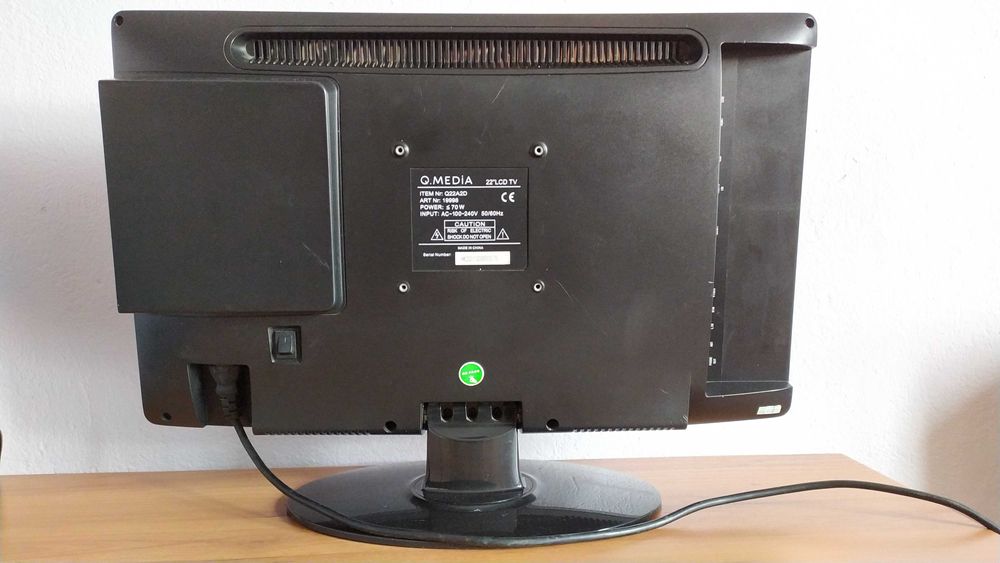 Телевизор - Q. Media, 56 см.