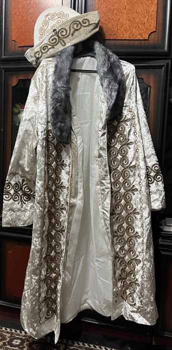 Продаю национальный убор мужской