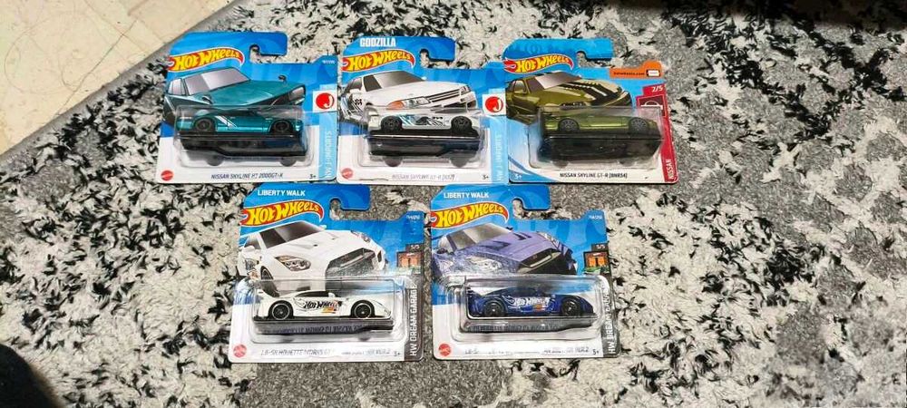 Hot wheels ,matchbox