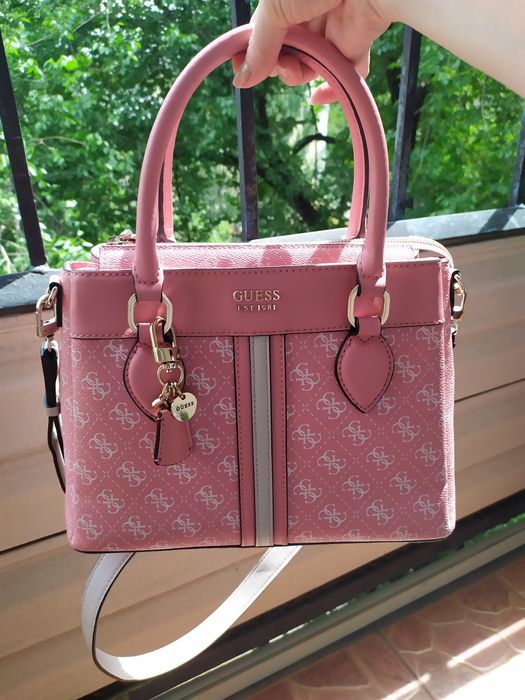 Сумка оригинал Guess