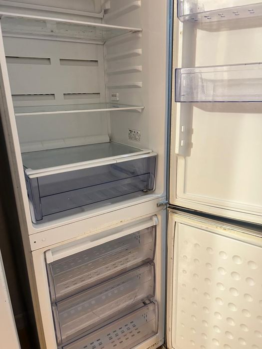 Продаю холодильник