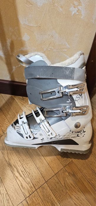 Лыжи, ботинки комплект